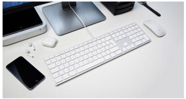 Preview: LMP kabelgebundene USB Tastatur silber, deutsch