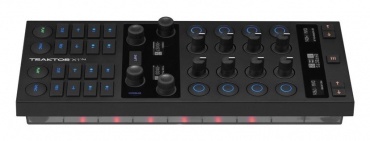 NATIVE INSTRUMENTS Traktor X1 MK3