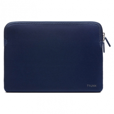Preview: TRUNK Neopren Sleeve für MacBook Air 13" (M2/M3/M4), dunkelblau